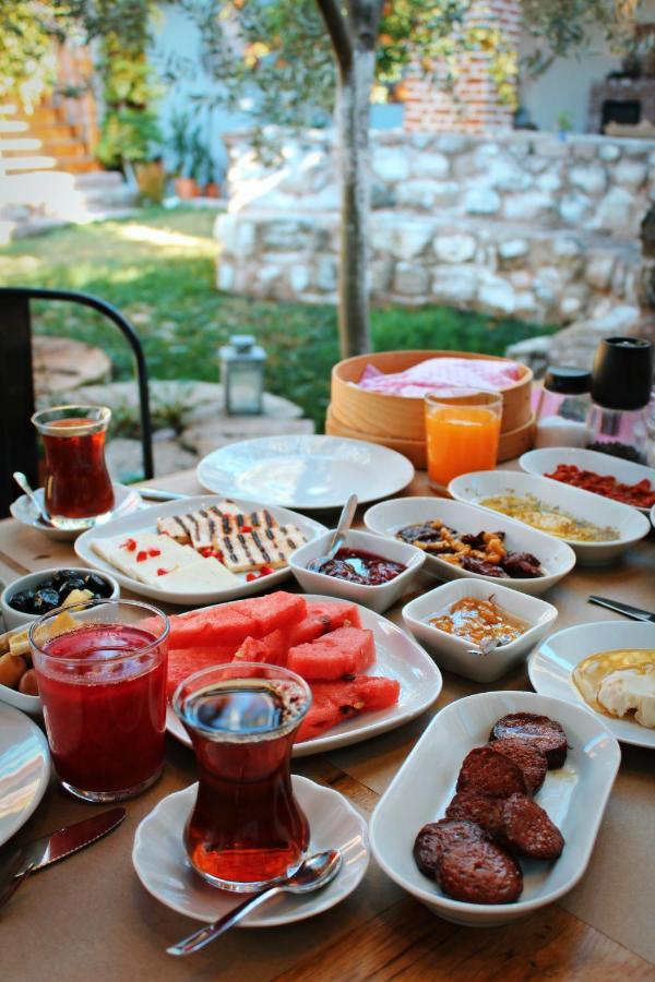 Attalos Suites Hotel Bergama Exteriör bild
