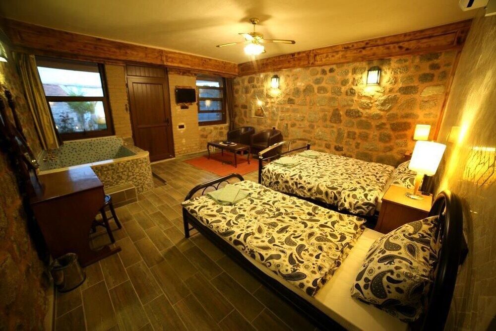 Attalos Suites Hotel Bergama Exteriör bild